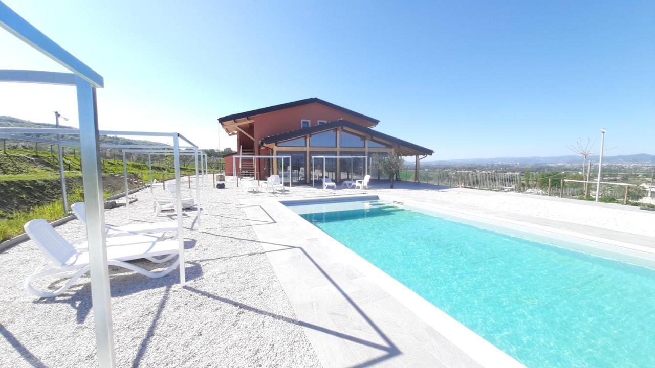 Agriturismo Incanto Della Natura Cannara Eksteriør billede